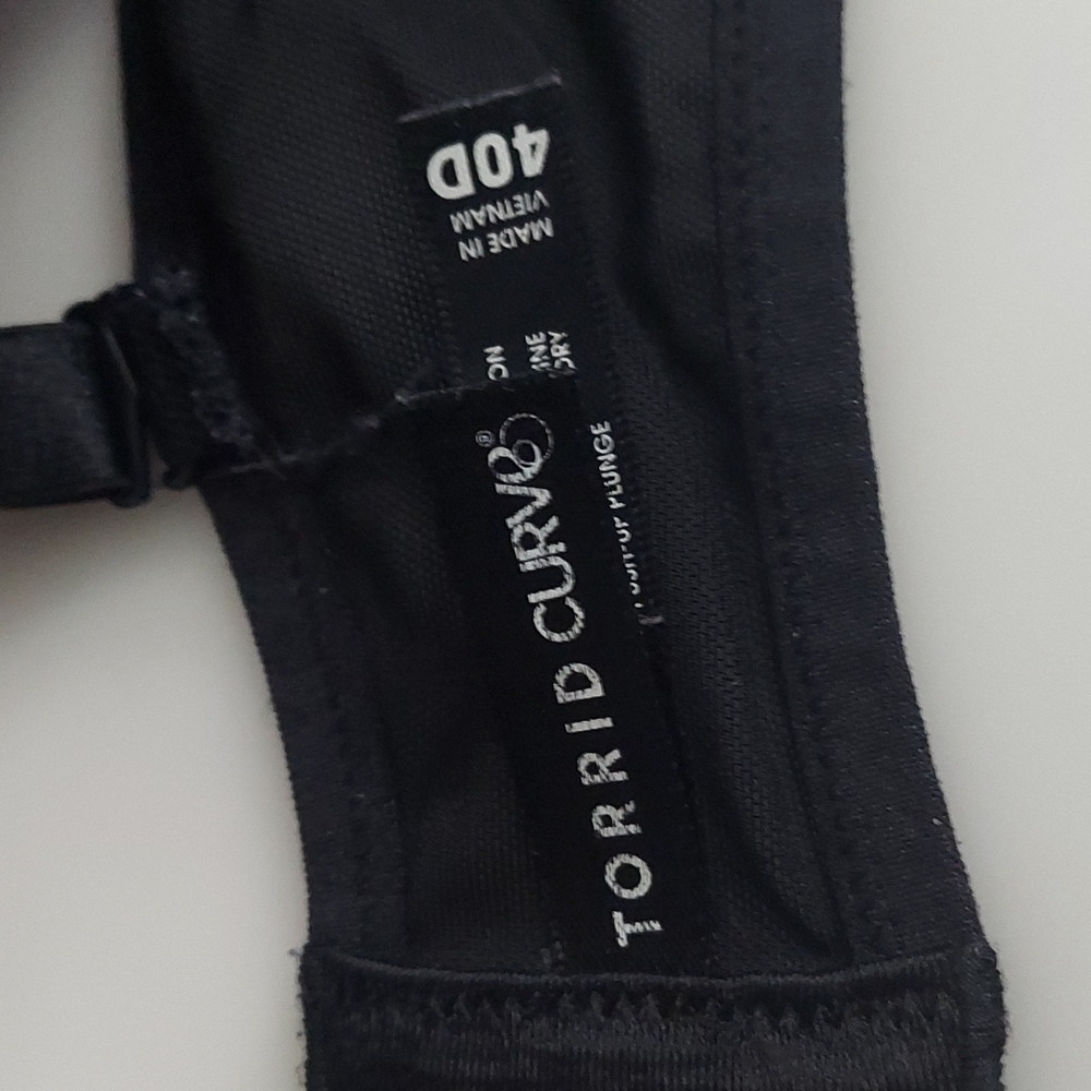 Torrid Curve Size: 40d - image 7